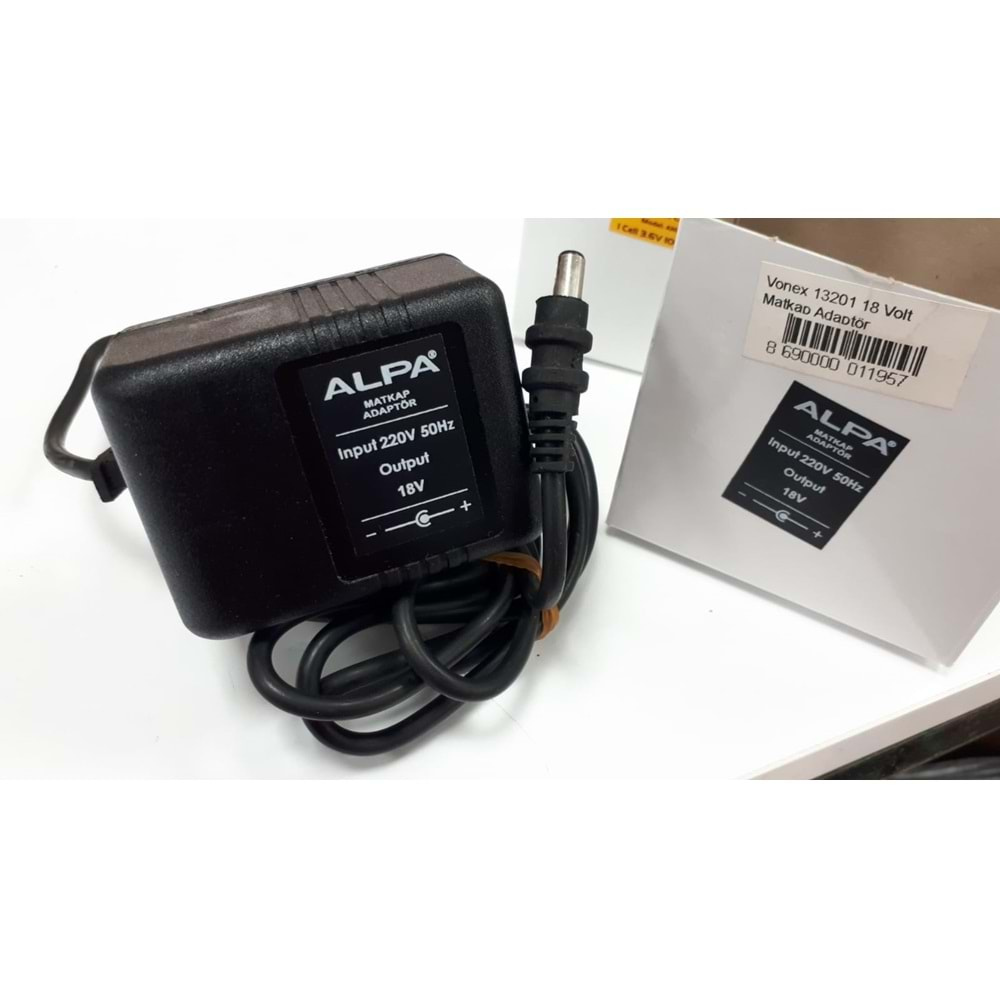 Alpa ADR08-DC18V 8 Watt 18 Volt Tam Regüleli DC Adaptör